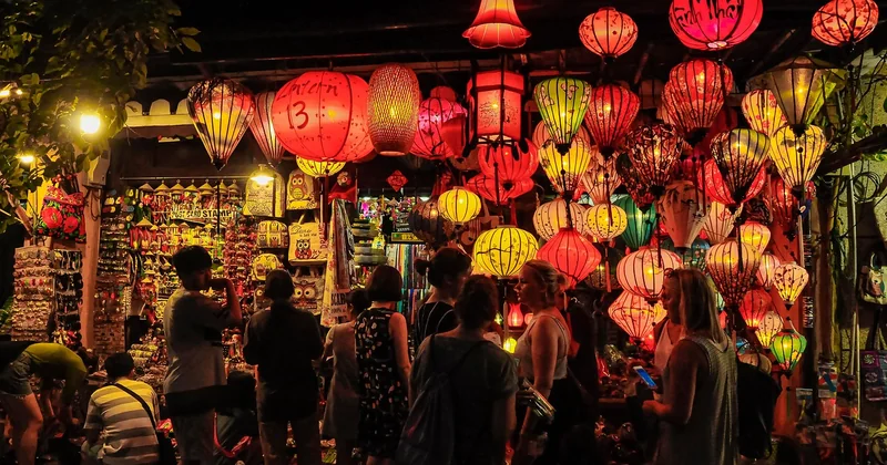 Quand aura lieu le Festival des Lanternes de Hoi An en 2026 ?